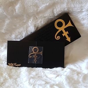 Urban Decay Prince Eyeshadow Palette